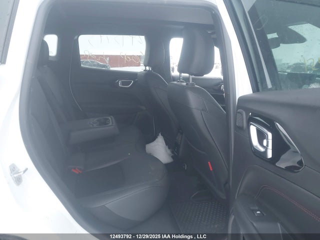 Jeep Compass Trailhawk 2025 3C4NJDDN3ST626809 Image 8