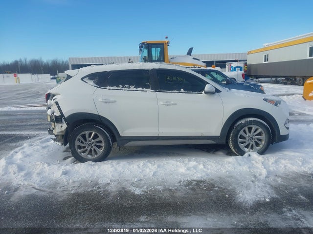 KM8J33A42JU793788 Hyundai Tucson Premium 2.0l