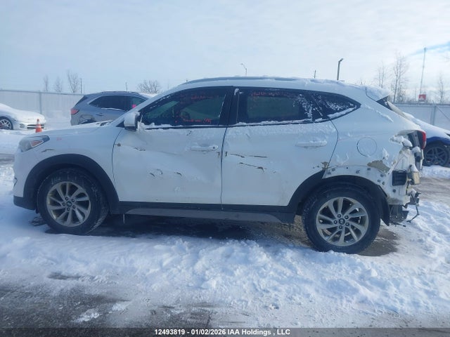 KM8J33A42JU793788 Hyundai Tucson Premium 2.0l