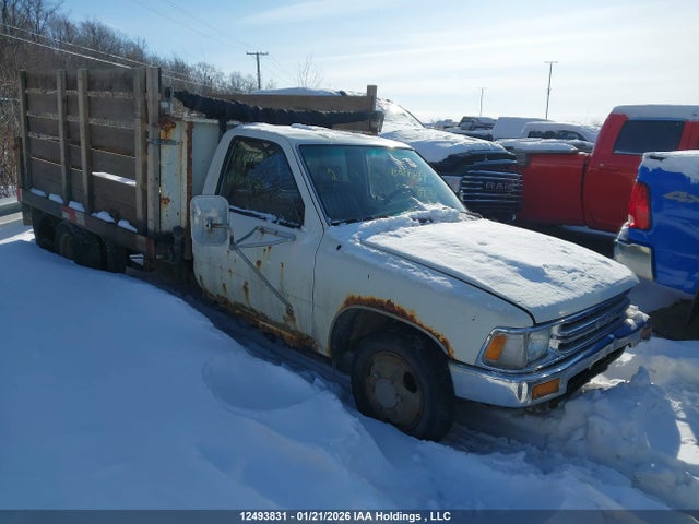 Aukcja sprzedaży 1990 Toyota Pickup Cab Chassis Super Long Wb, vin: JT5VN94T6L0014050, numer aukcji: 12493831
