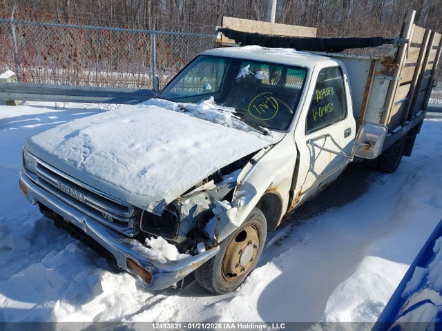 12493831 :رقم المزاد ، JT5VN94T6L0014050 vin ، 1990 Toyota Pickup Cab Chassis Super Long Wb مزاد بيع