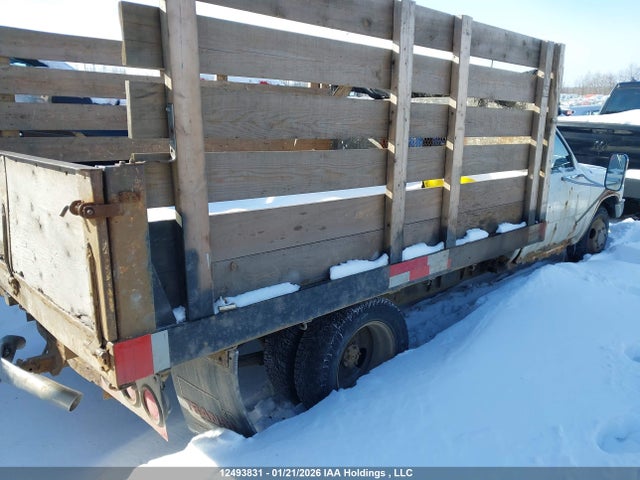12493831 :رقم المزاد ، JT5VN94T6L0014050 vin ، 1990 Toyota Pickup Cab Chassis Super Long Wb مزاد بيع