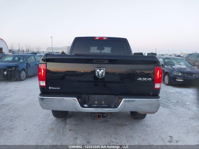 3C6RR7KT5EG330885 RAM 1500 St