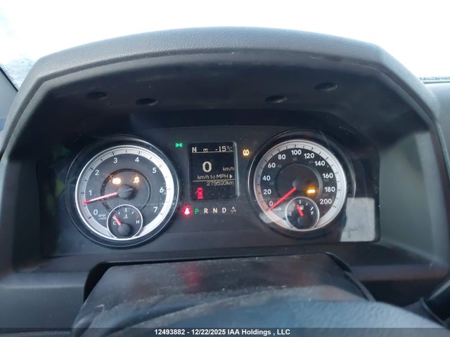 3C6RR7KT5EG330885 RAM 1500 St