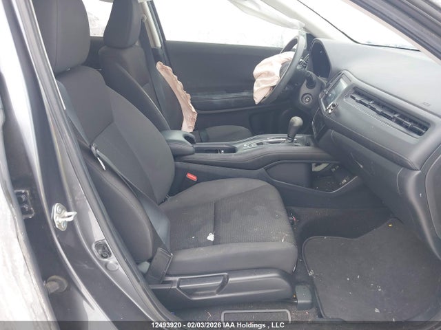 3CZRU5H30KM100228 Honda HR-V LX