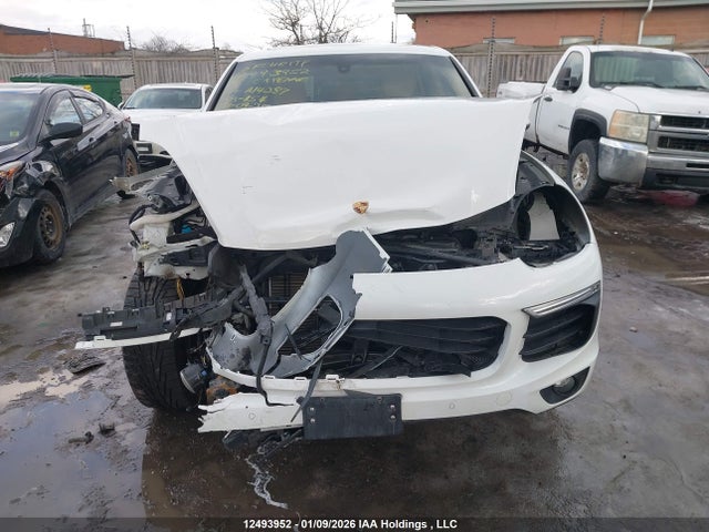 WP1AA2A25GKA14387 Porsche Cayenne