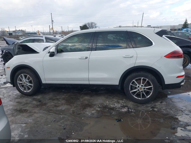 WP1AA2A25GKA14387 Porsche Cayenne