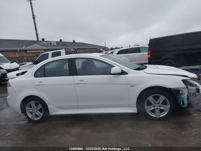 Mitsubishi Lancer Se 2014 JA32U2FU4EU605818 Image 14