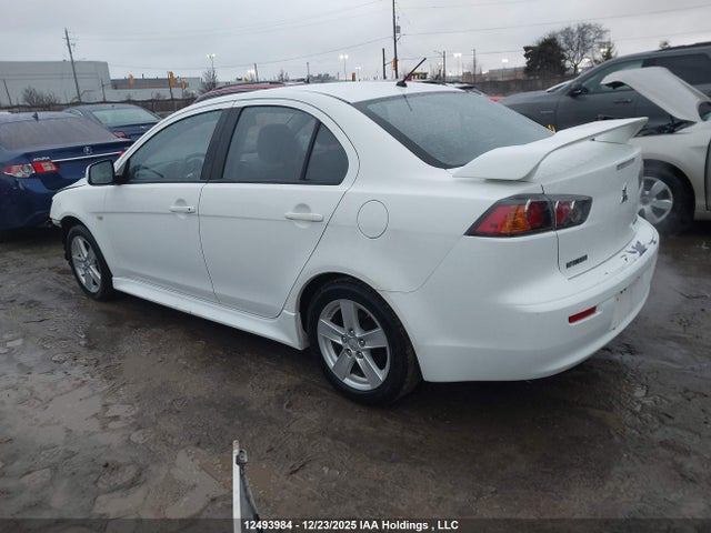 Mitsubishi Lancer Se 2014 JA32U2FU4EU605818 Image 3