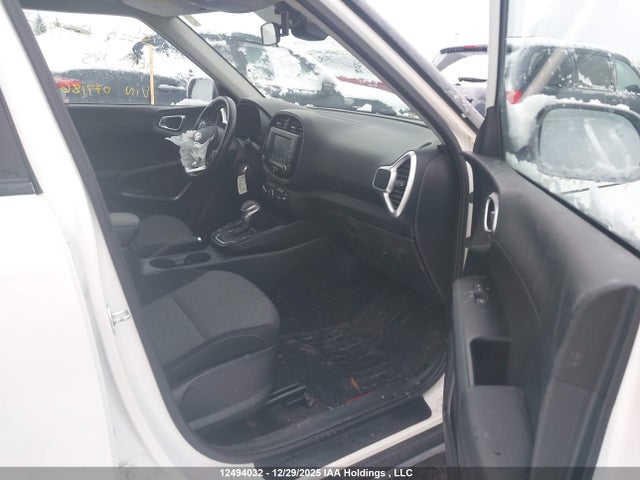 KIA Soul 2020 KNDJ33AU2L7077186 Image 5