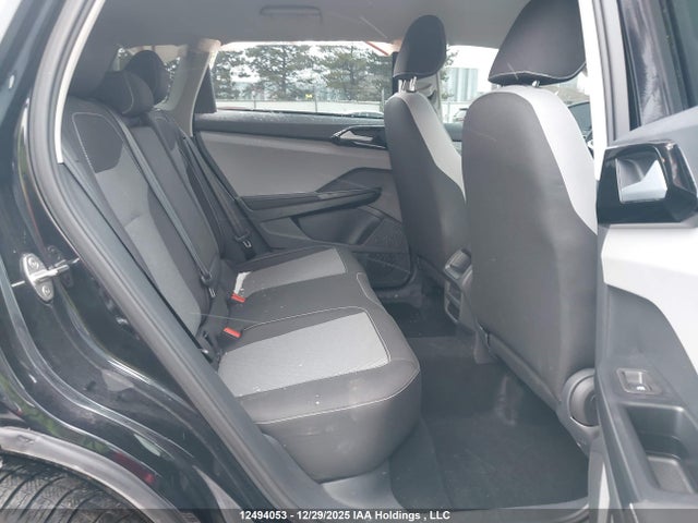 3VVGX7B22RM109413 Volkswagen Taos