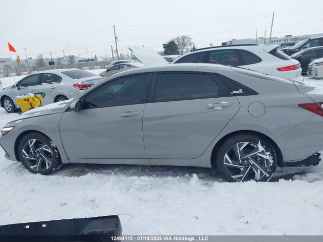 KMHLM4DG3SU904965 Hyundai Elantra Preferred W/tech Package