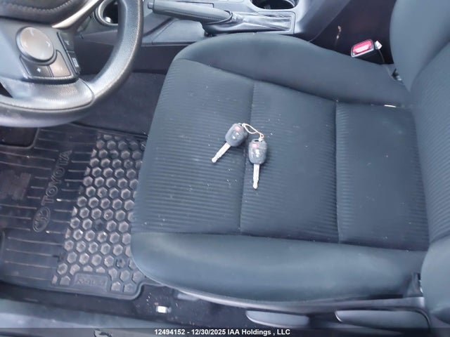 2018 Toyota Rav4 Le მანქანა იყიდება აუქციონზე, vin: 2T3BFREV0JW824898, აუქციონის ნომერი: 12494152