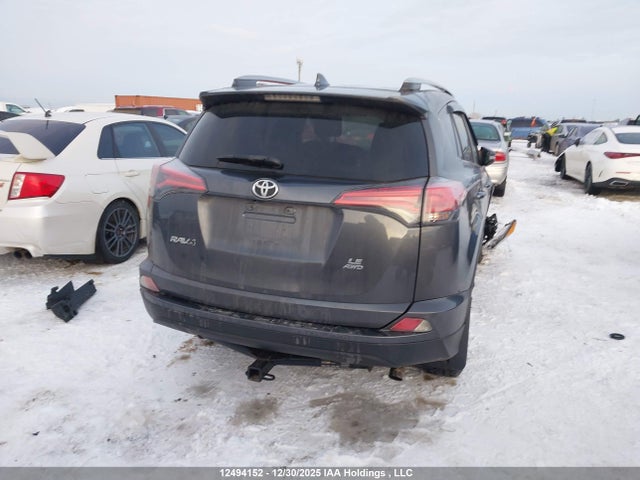 2018 Toyota Rav4 Le მანქანა იყიდება აუქციონზე, vin: 2T3BFREV0JW824898, აუქციონის ნომერი: 12494152