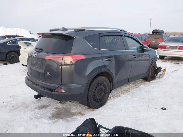 2018 Toyota Rav4 Le მანქანა იყიდება აუქციონზე, vin: 2T3BFREV0JW824898, აუქციონის ნომერი: 12494152