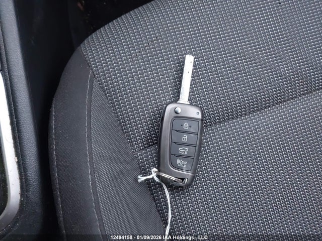 3KPC25A39KE052105 Hyundai Accent Se/sel