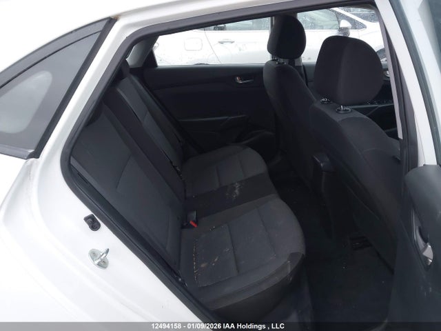 3KPC25A39KE052105 Hyundai Accent Se/sel