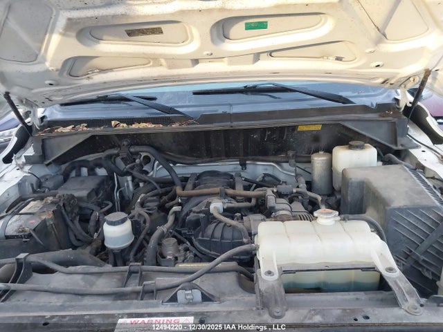 5BZAF0AA2HN850656 Nissan Nv 3500 S/3500 Sv/3500 Sl