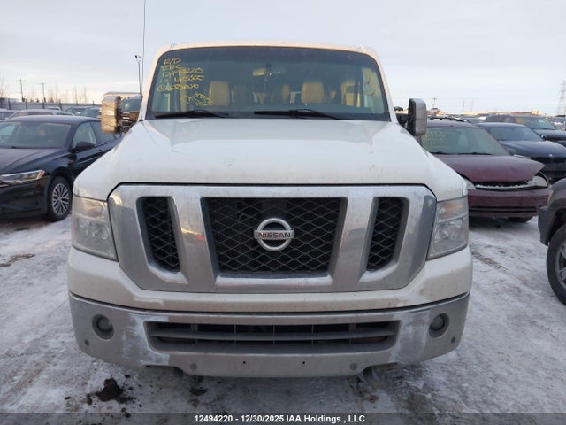 5BZAF0AA2HN850656 Nissan Nv 3500 S/3500 Sv/3500 Sl