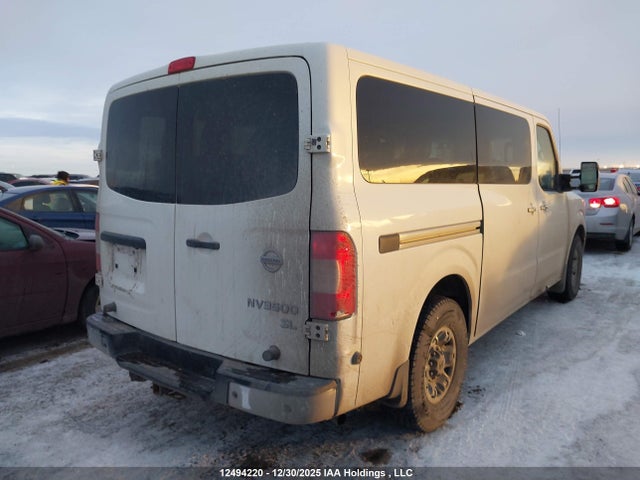 5BZAF0AA2HN850656 Nissan Nv 3500 S/3500 Sv/3500 Sl