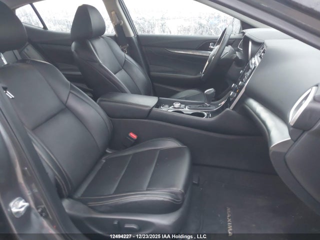 1N4AA6DV1PC510110 Nissan MAXIMA SL