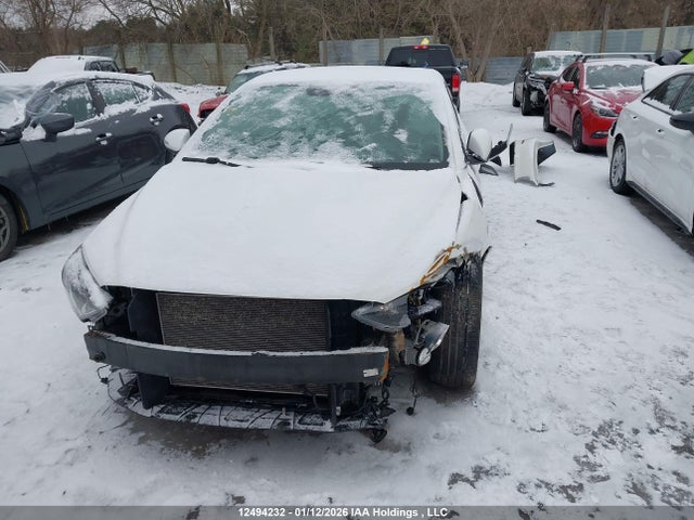 KMHD84LF1JU689912 Hyundai ELANTRA GL