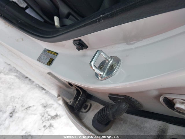 KMHD84LF1JU689912 Hyundai ELANTRA GL