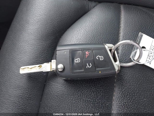 3VWC17AU7JM287496 Volkswagen Golf 1.8 Tsi Highline