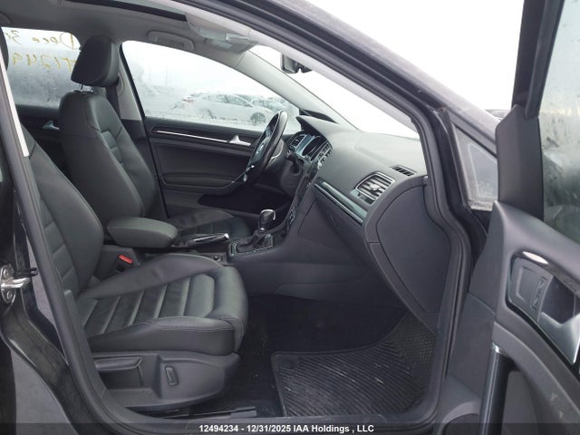 3VWC17AU7JM287496 Volkswagen Golf 1.8 Tsi Highline