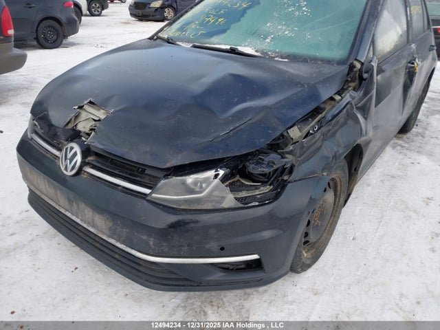 3VWC17AU7JM287496 Volkswagen Golf 1.8 Tsi Highline