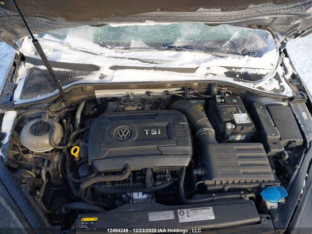3VW817AU3FM027139 Volkswagen Golf