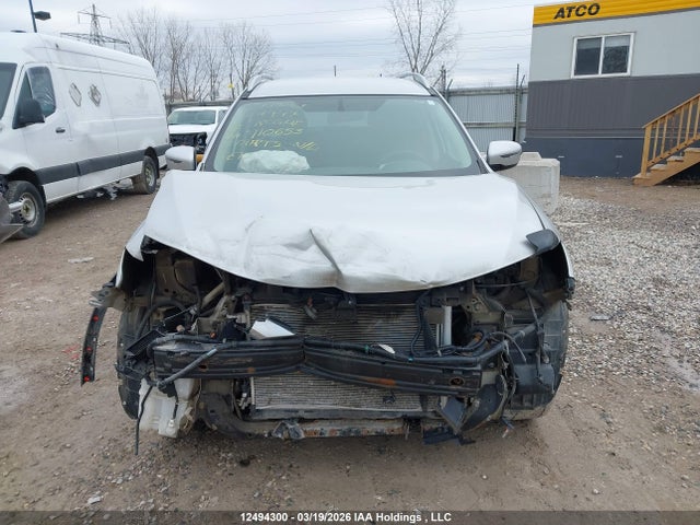 5N1AT2MV0GC910653 Nissan Rogue