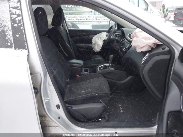 5N1AT2MV0GC910653 Nissan Rogue