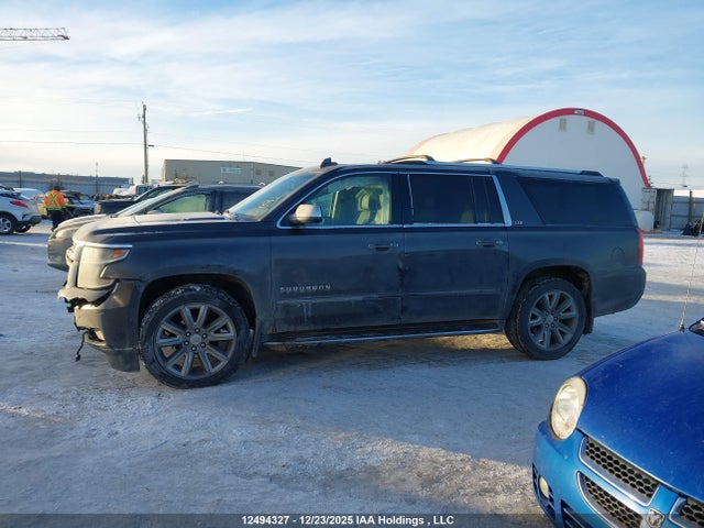 2015 Chevrolet Suburban 1500 Ltz მანქანა იყიდება აუქციონზე, vin: 1GNSKKKC3FR567966, აუქციონის ნომერი: 12494327