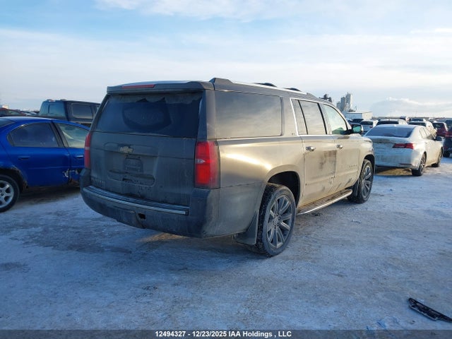 2015 Chevrolet Suburban 1500 Ltz მანქანა იყიდება აუქციონზე, vin: 1GNSKKKC3FR567966, აუქციონის ნომერი: 12494327