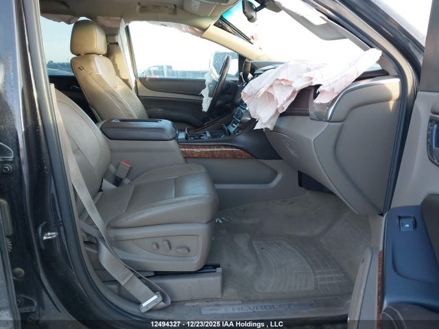 2015 Chevrolet Suburban 1500 Ltz მანქანა იყიდება აუქციონზე, vin: 1GNSKKKC3FR567966, აუქციონის ნომერი: 12494327