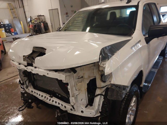 12494443 :رقم المزاد ، 1GCRDAED0RZ173572 vin ، 2024 Chevrolet Silverado K1500 مزاد بيع