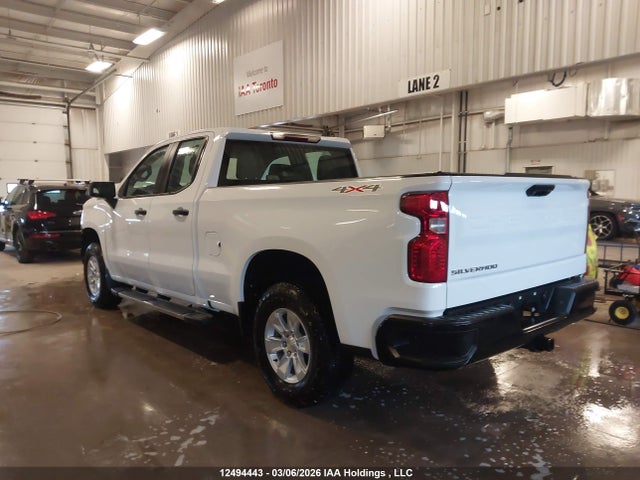 12494443 :رقم المزاد ، 1GCRDAED0RZ173572 vin ، 2024 Chevrolet Silverado K1500 مزاد بيع