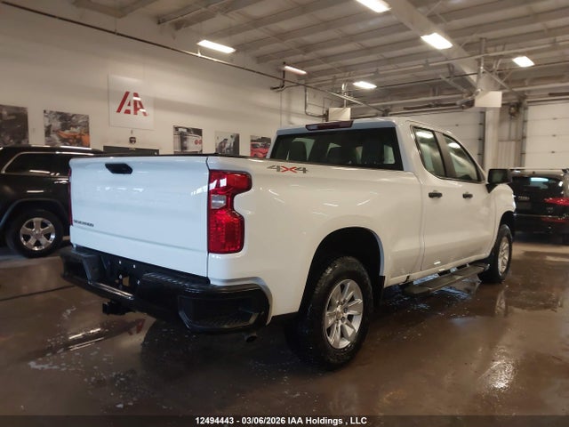 12494443 :رقم المزاد ، 1GCRDAED0RZ173572 vin ، 2024 Chevrolet Silverado K1500 مزاد بيع