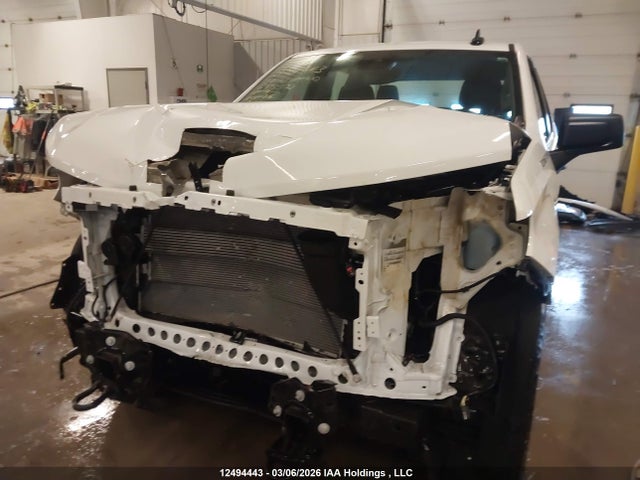 12494443 :رقم المزاد ، 1GCRDAED0RZ173572 vin ، 2024 Chevrolet Silverado K1500 مزاد بيع