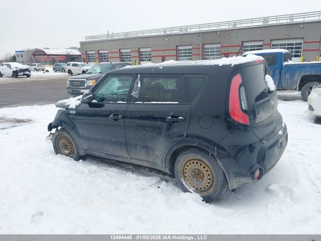 12494446 :رقم المزاد ، KNDJN2A26F7205338 vin ، 2015 Kia Soul مزاد بيع
