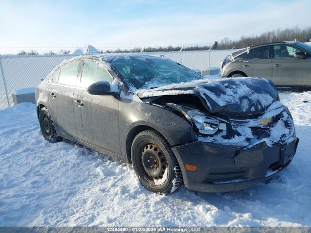 1G1PE5SB2E7385368 Chevrolet CRUZE LT