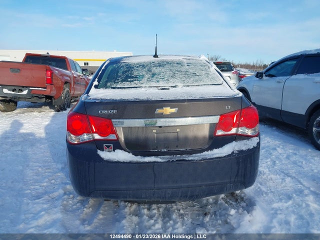 1G1PE5SB2E7385368 Chevrolet CRUZE LT