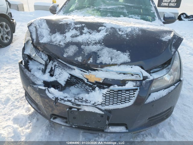 1G1PE5SB2E7385368 Chevrolet CRUZE LT
