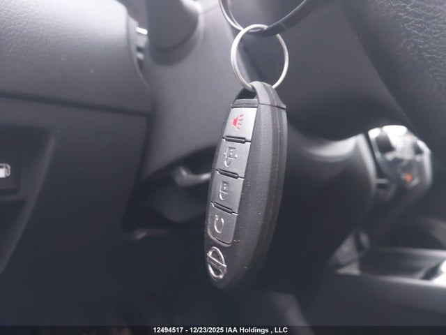 5N1AT2MT8JC781440 Nissan Rogue S/sl