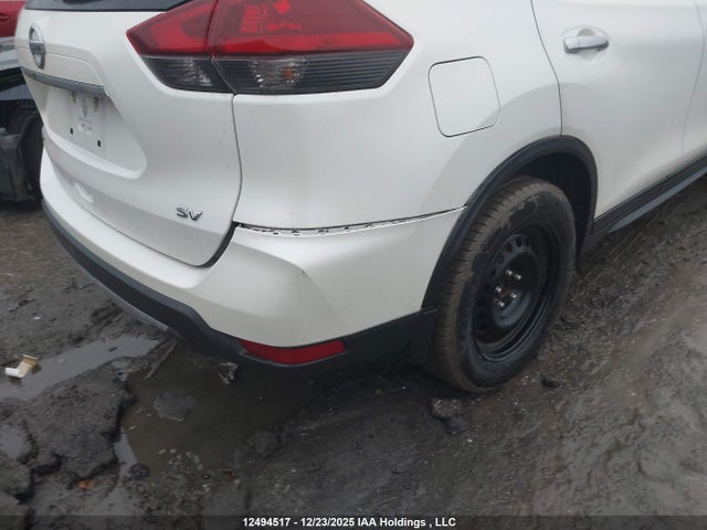 5N1AT2MT8JC781440 Nissan Rogue S/sl