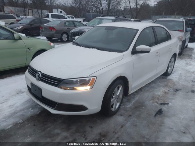 12494530 :رقم المزاد ، 3VWDX7AJ8CM305354 vin ، 2012 Volkswagen Jetta Se مزاد بيع