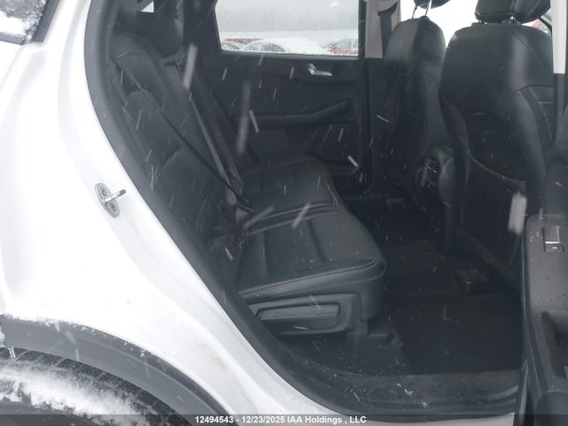 1FMCU9H64MUA41305 Ford ESCAPE SEL