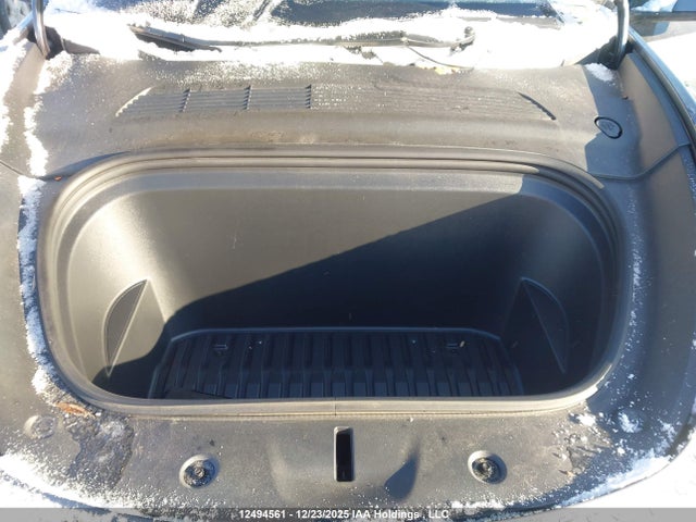 5YJYGDEE7MF118029 Tesla Model Y