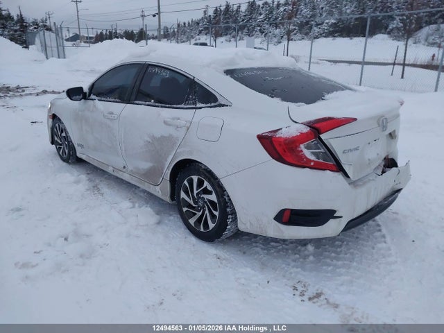 Honda CIVIC EX 2016 2HGFC2F8XGH011802 Image 3